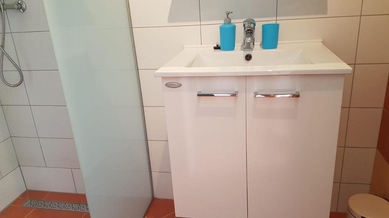 Apartmani Vincek Vodice Extérieur photo