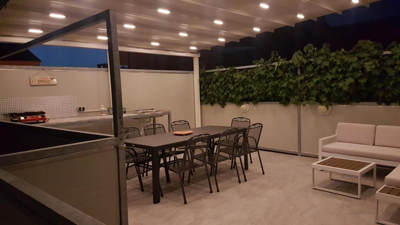 Apartmani Vincek Vodice Extérieur photo